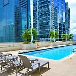 Luxury 2 Bedroom Apartment At Brickell With Pool