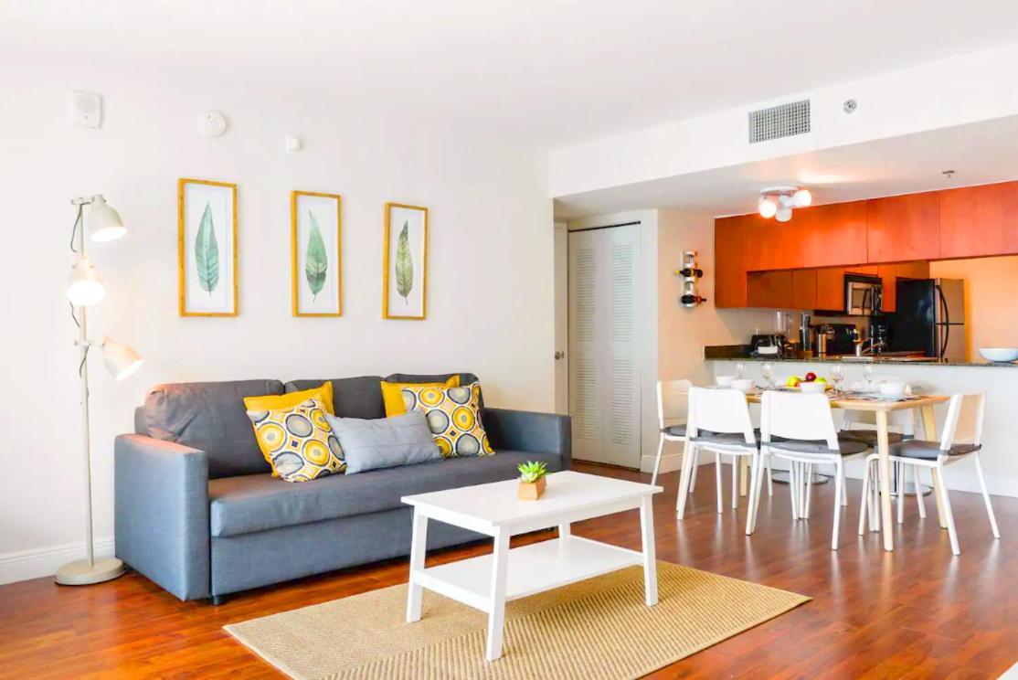 Apartment Luxury 2 Bedroom At Brickell With Pool *